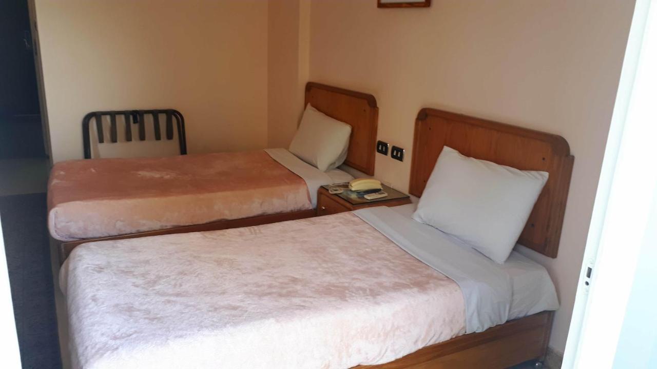 New Pola Hotel Луксор Экстерьер фото