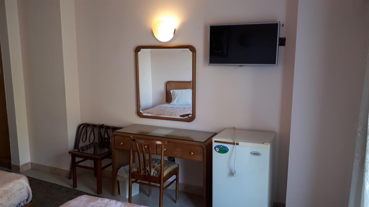New Pola Hotel Луксор Экстерьер фото
