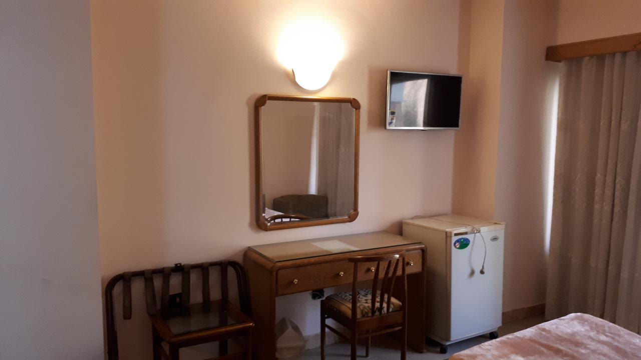 New Pola Hotel Луксор Экстерьер фото